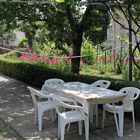 With A Parking Space Baska, Krk - 5407 דירה